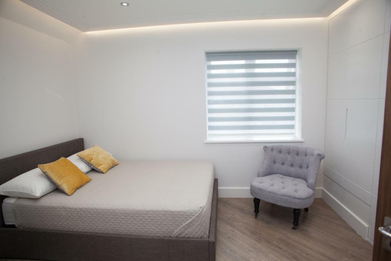 Goldbeaters House Hotel Edgware ภายนอก รูปภาพ