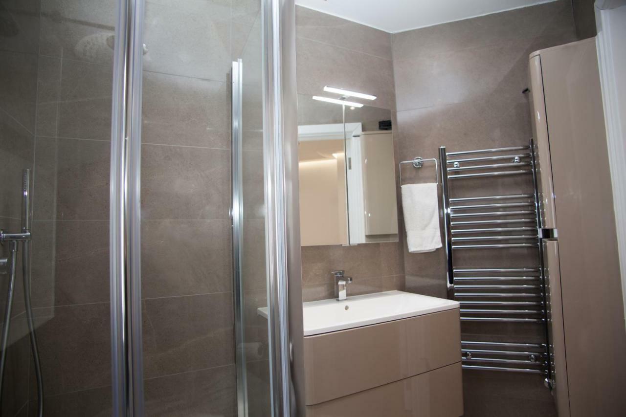 Goldbeaters House Hotel Edgware ภายนอก รูปภาพ