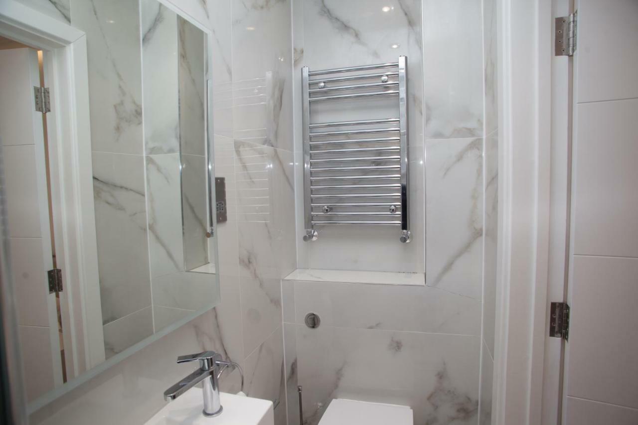 Goldbeaters House Hotel Edgware ภายนอก รูปภาพ